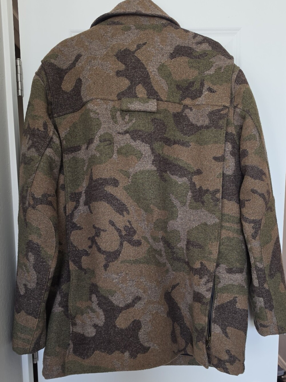 L.L. Bean Wool Camo Hunting Jacket Mens Large Insulated Field Coat Gorpcore - Picture 2 of 16
